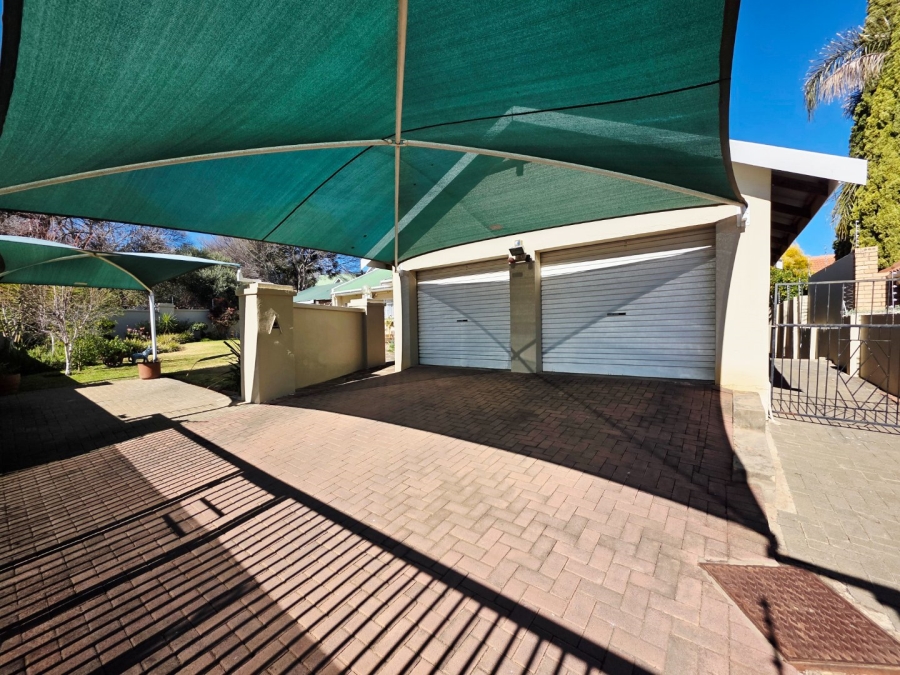 4 Bedroom Property for Sale in Dan Pienaar Free State